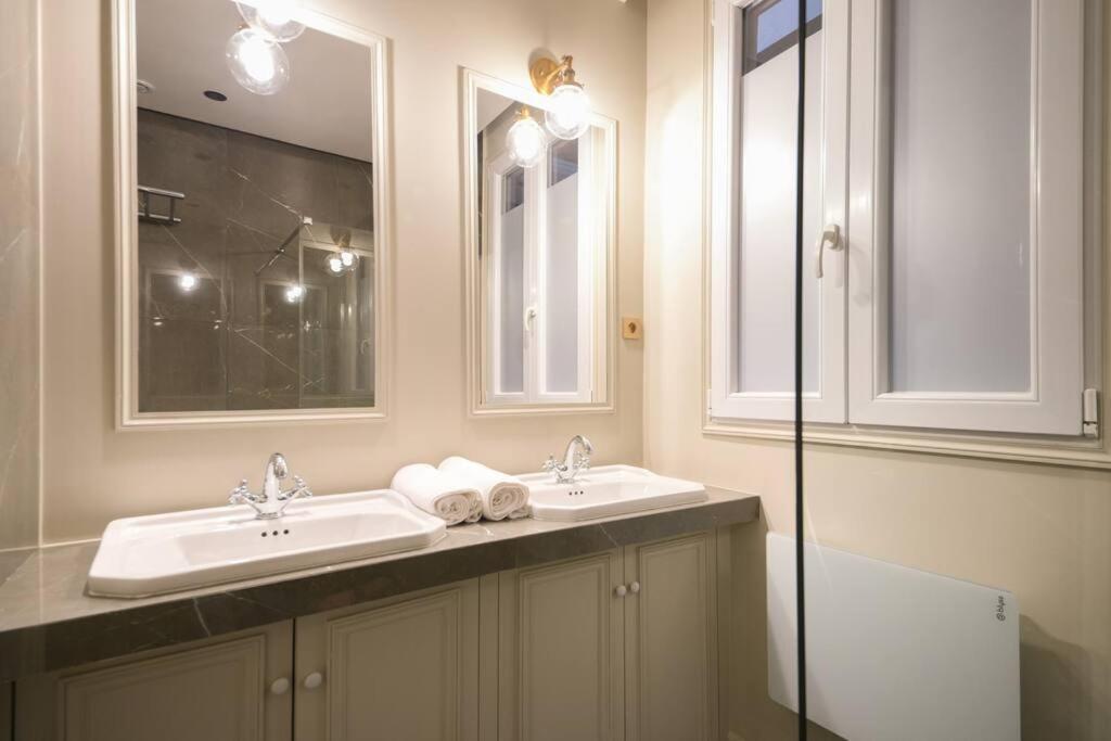 Modern And Cosy Flat In The Heart Of Notre Dame * París